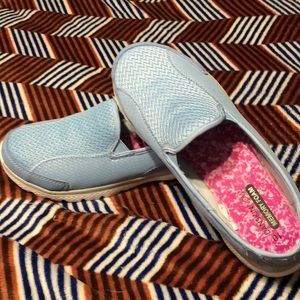 Danskin memory foam sneakers